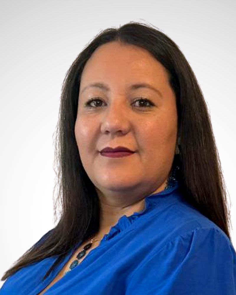 Zuleyma Guerrero, asesora de seguros comerciales, de auto y hogar de Taxes Positivos